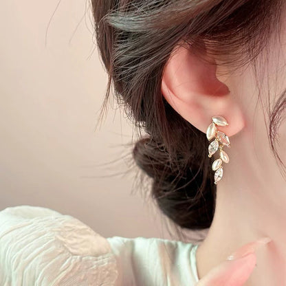 リーフドロップピアス
