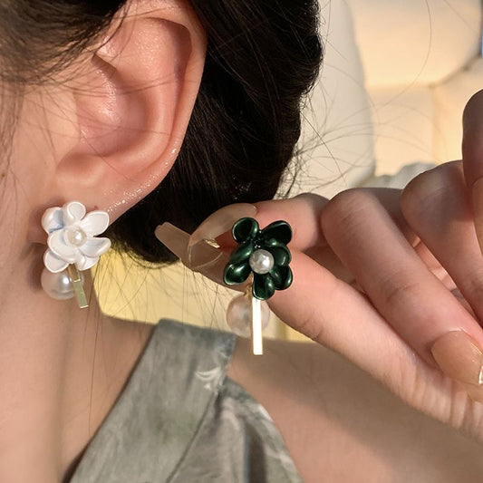フラワーパールピアス