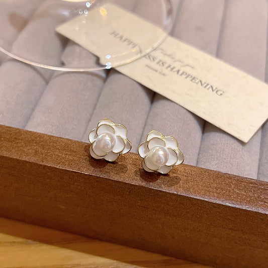 フラワーパールピアス
