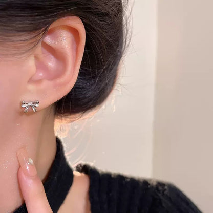 ミニリボンピアス
