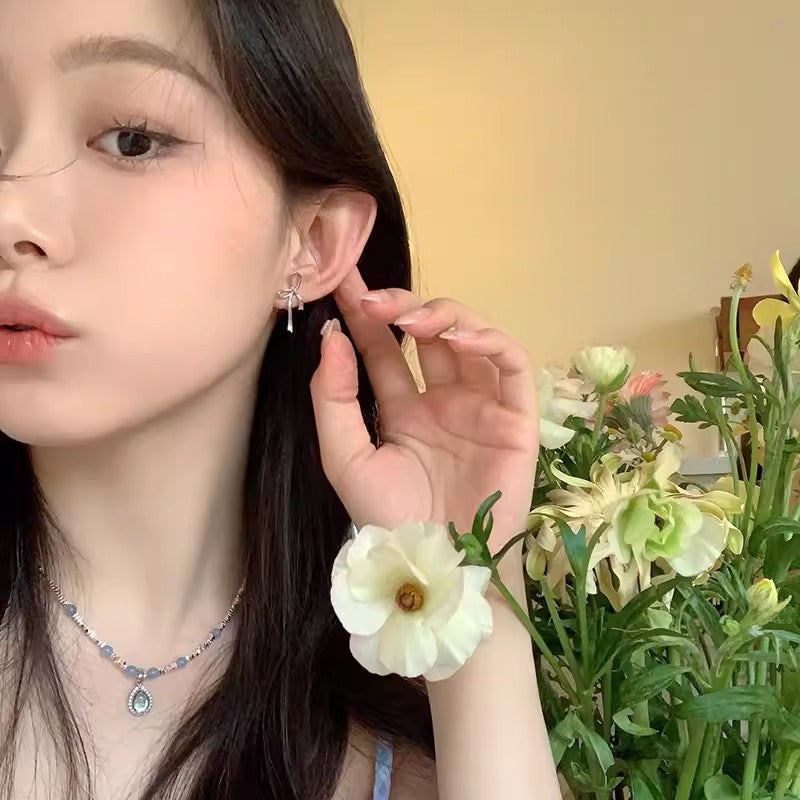 リボンシルバーピアス