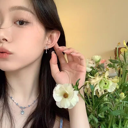 リボンシルバーピアス