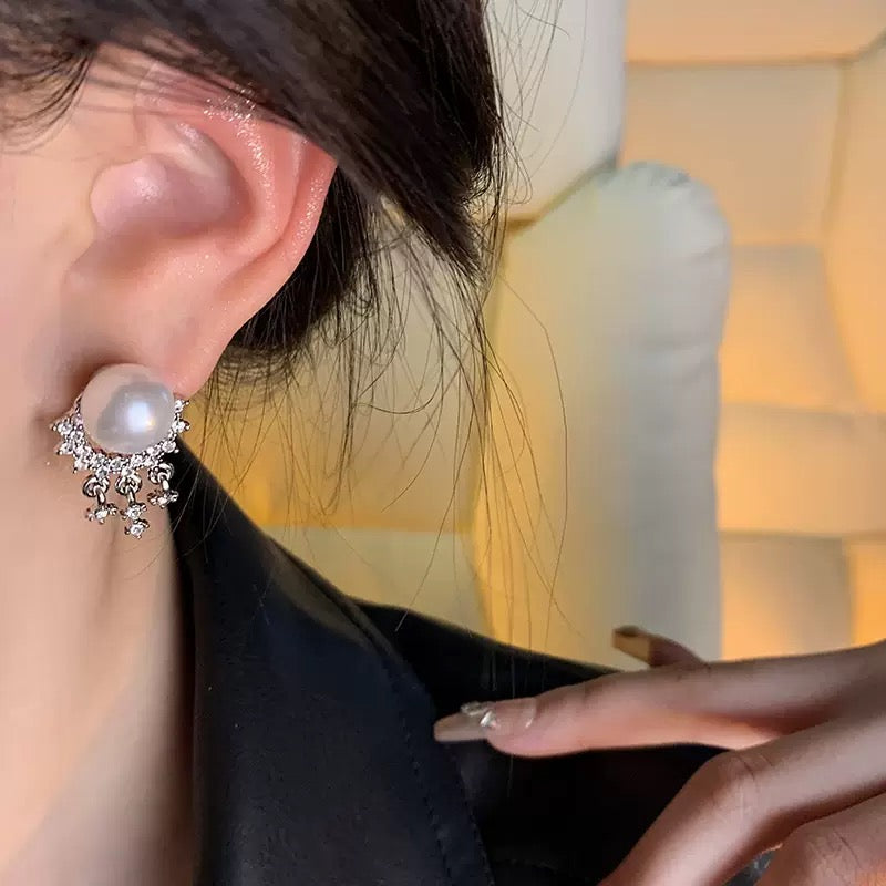 ルナドロップピアス