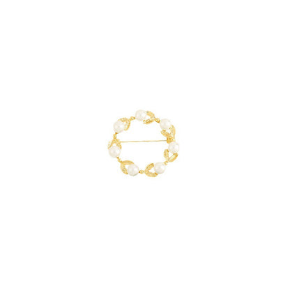 Pearl Leaf Circle Brooch