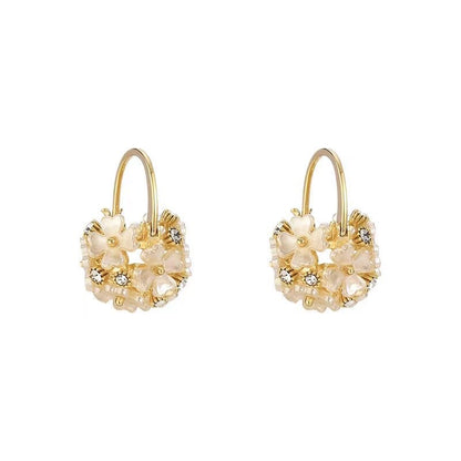 フラワーフープピアス
