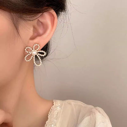 パールフラワーピアス