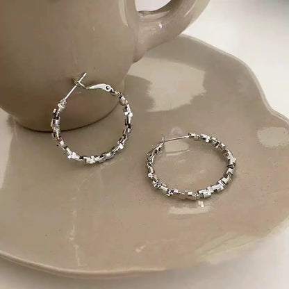メタリックカットサークルピアス