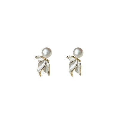 フローラルパールピアス