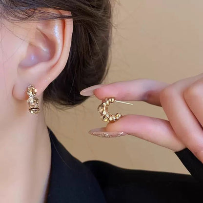 クラシックビジューピアス